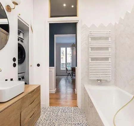 De Standing Appartement